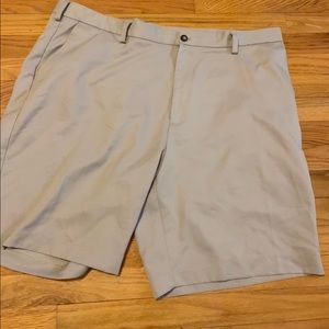 Men’s IZOD shorts size 44